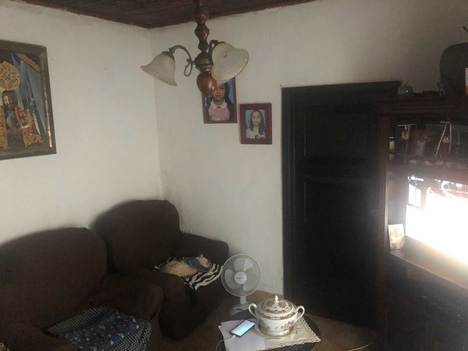 Moradia em Altares - Terceira (Excelente Negócio)