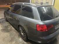 Spzredam audi a 4b7