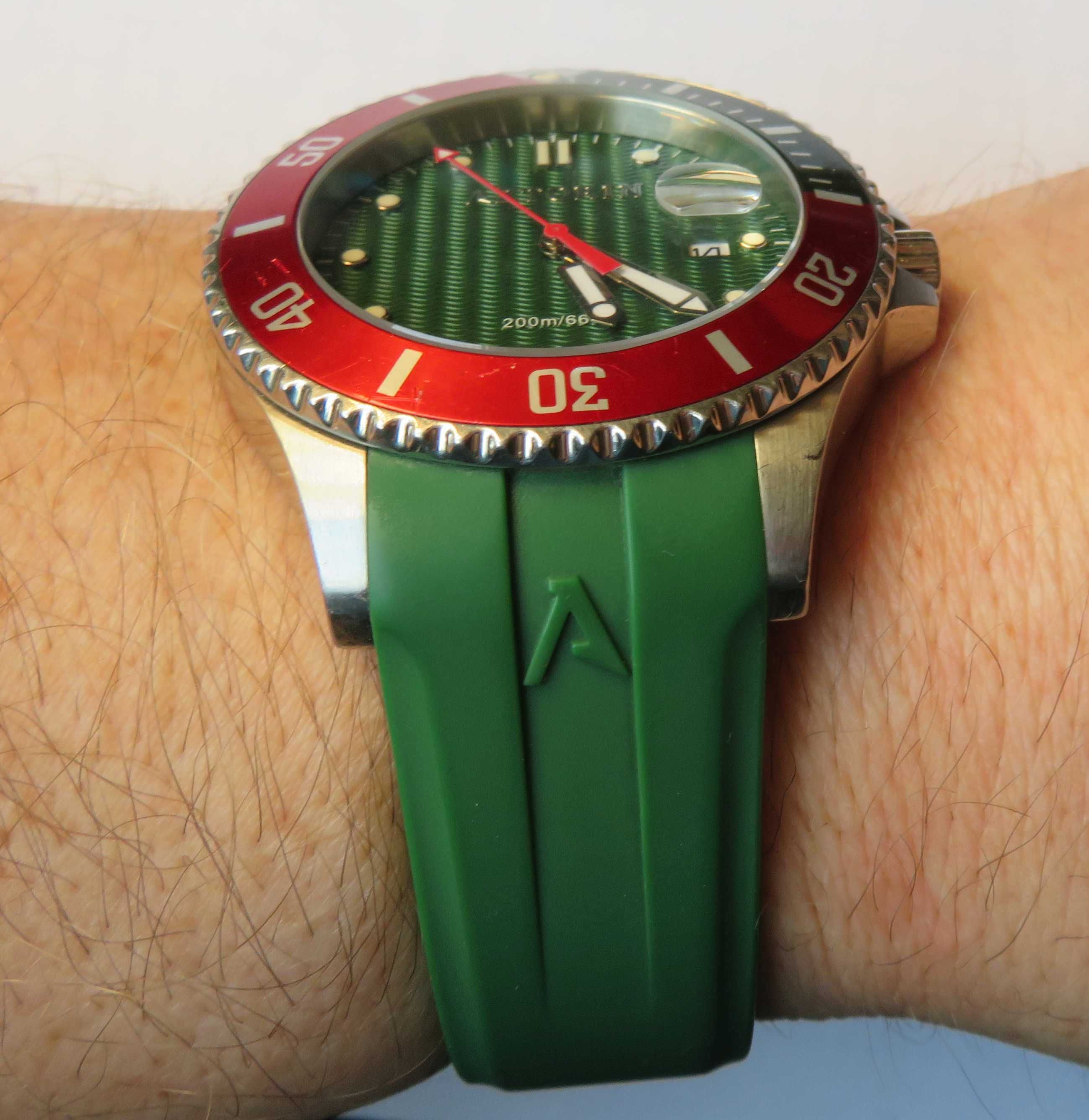 zegarek diver  wr 200 szafirowe szkło zielony