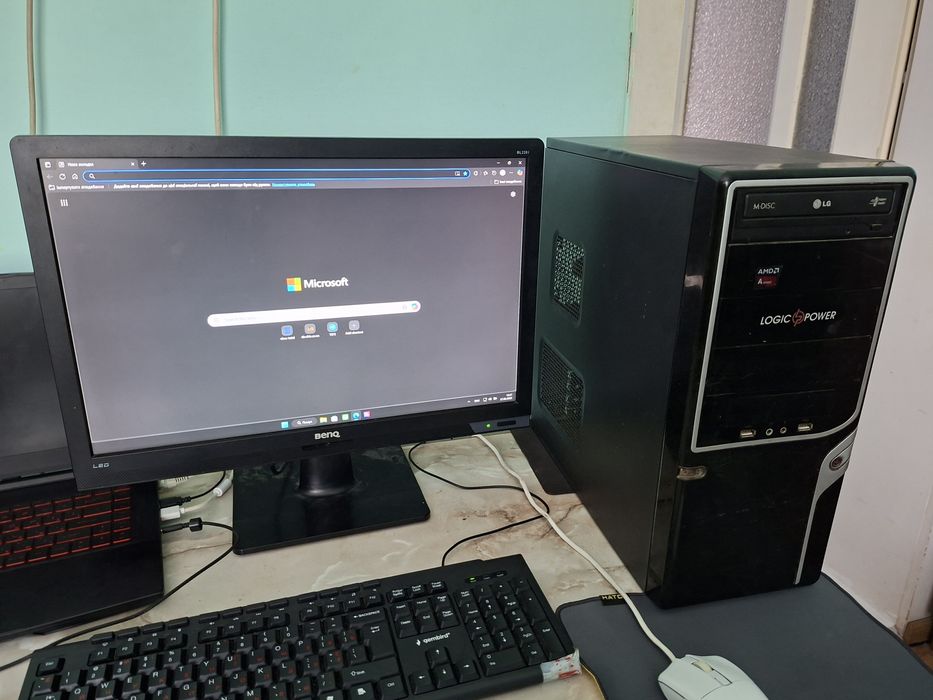 Комп'ютер та монітор (amd a10 6700 gtx745)