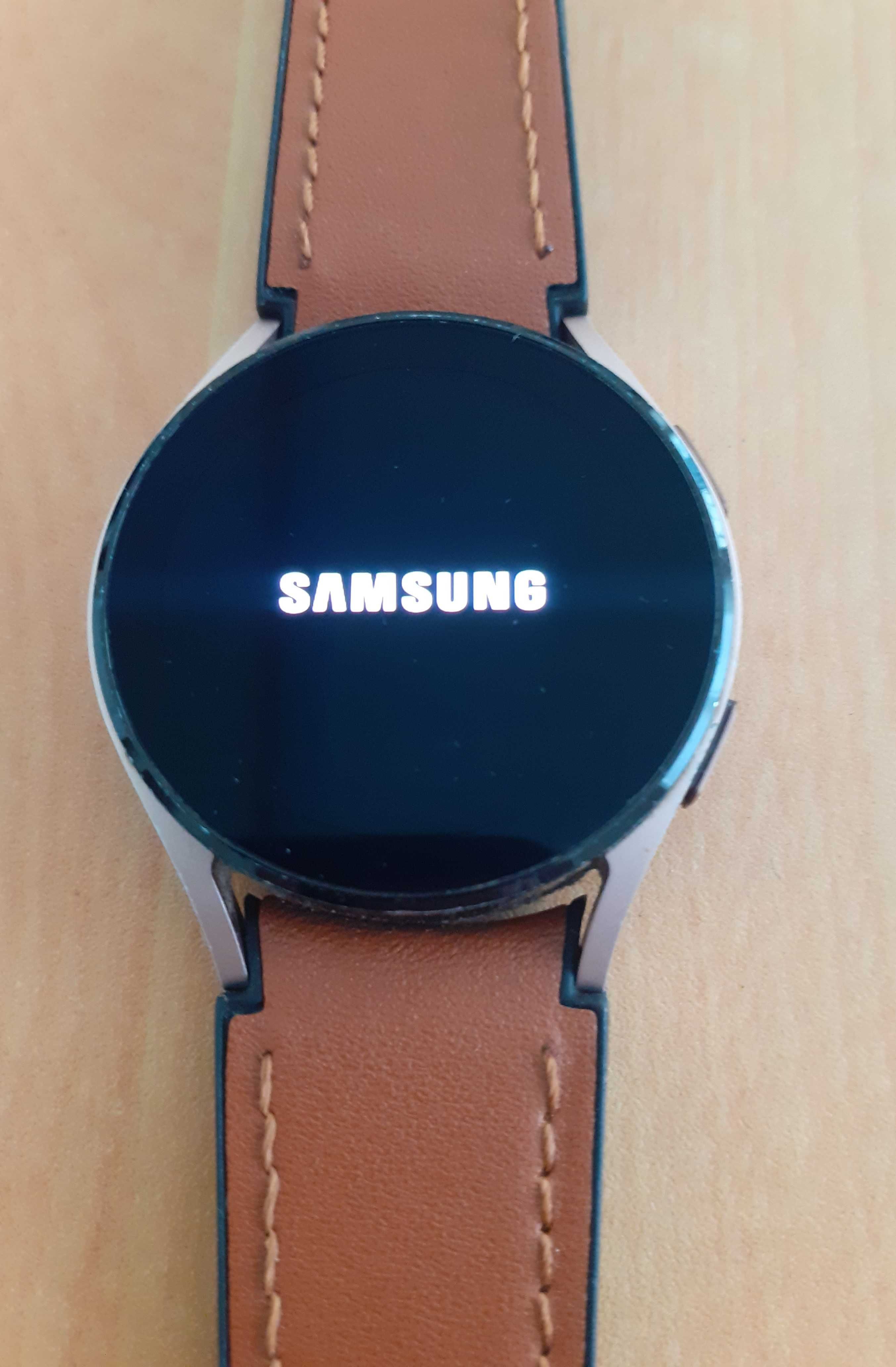 Samsung Galaxy Watch 4