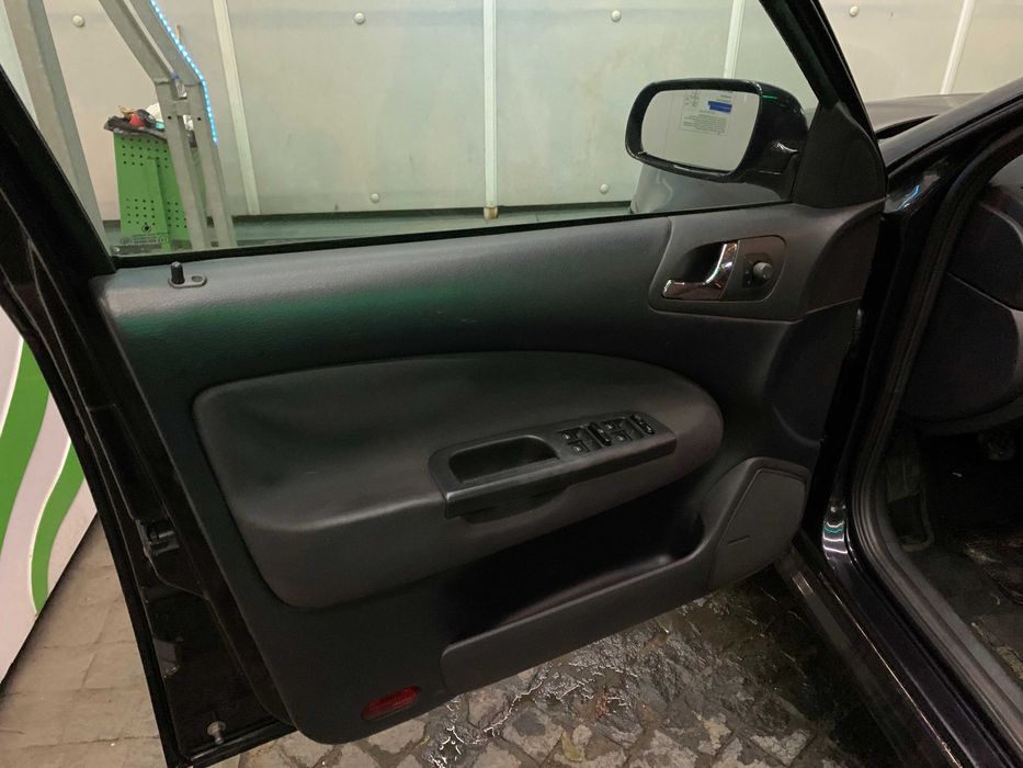 Skoda Octavia Tour / Грудень 2007 / 340 тис км / Climat / один власник