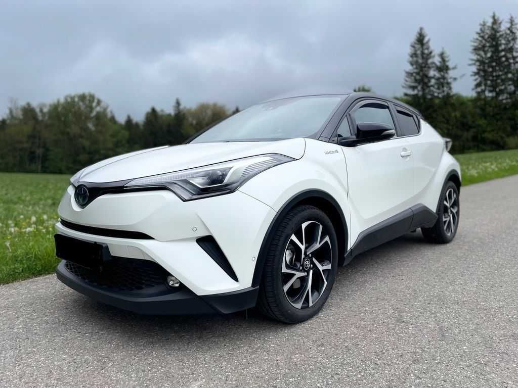 Бампер передній Toyota CH-R X10 разборка Тойота СШ-Р Х10 запчастини