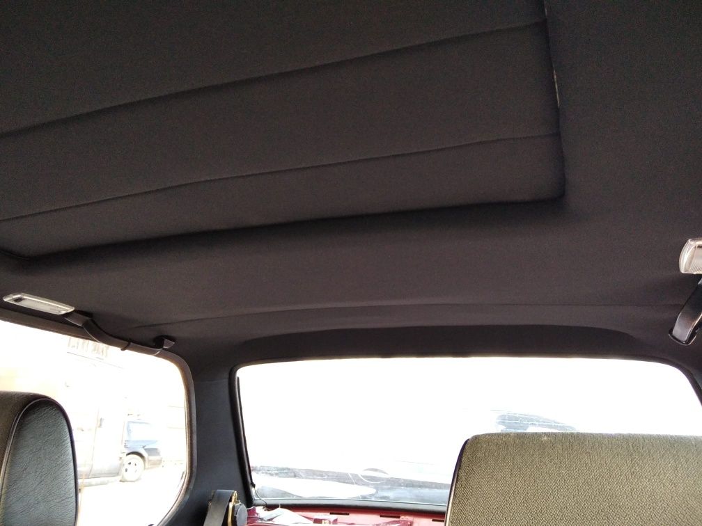 Podsufitka BMW E30 Sufit podwieszany Montaż