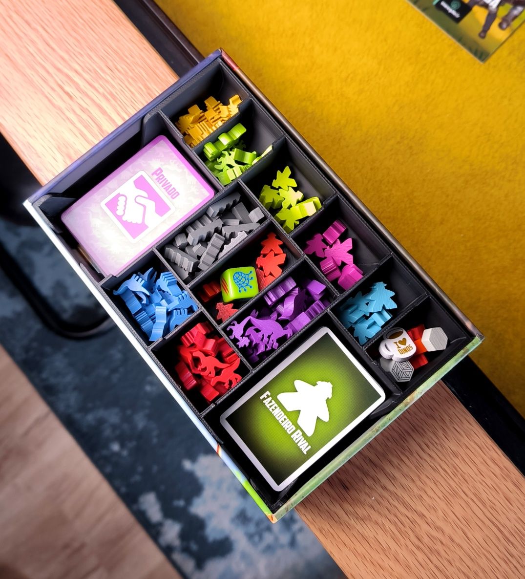 Tiny Epic Dinosaurs - Jogo de Tabuleiro, inclui Insert