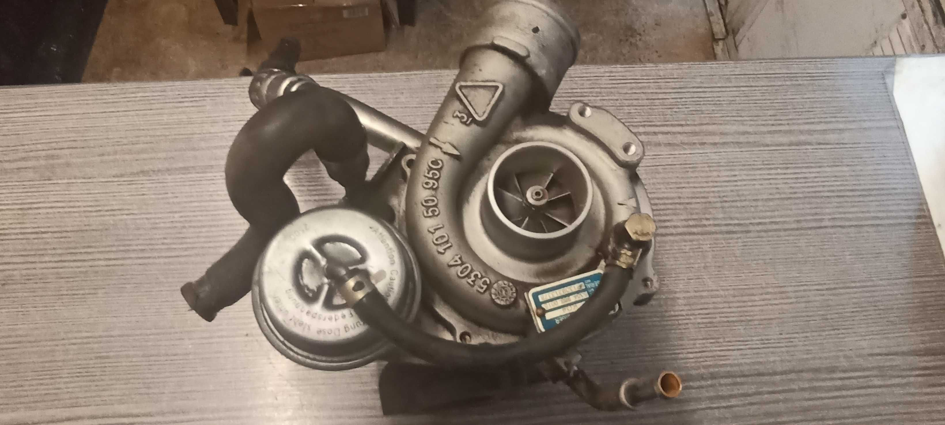 VW AUDI turbosprężarka K04 turbo 1.8