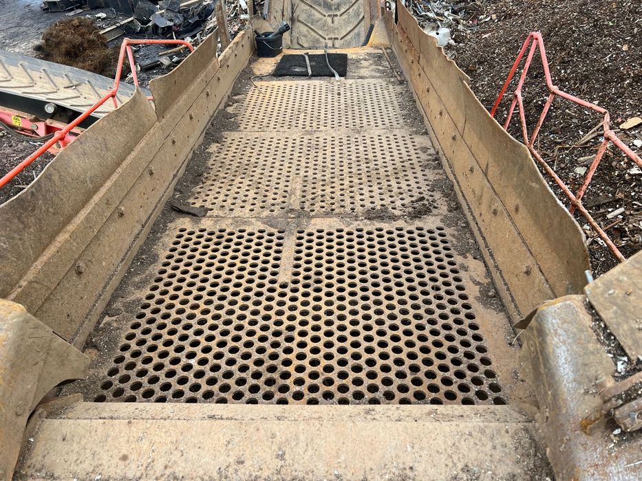 Przesiewacz finlay 883 sandvik qe 341 Warrior 1800