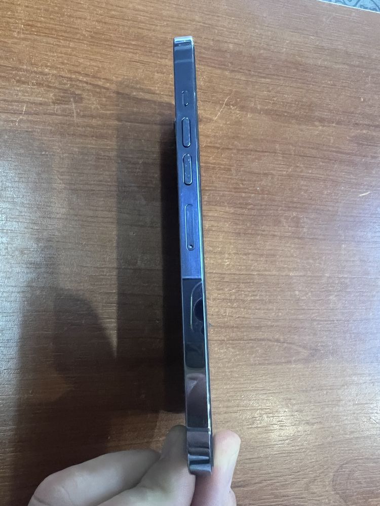 iPhone 13pro Max 128 neverloc