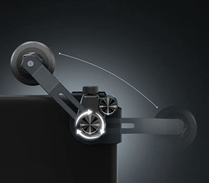 Tesla y , 3 . Тримач для телефону