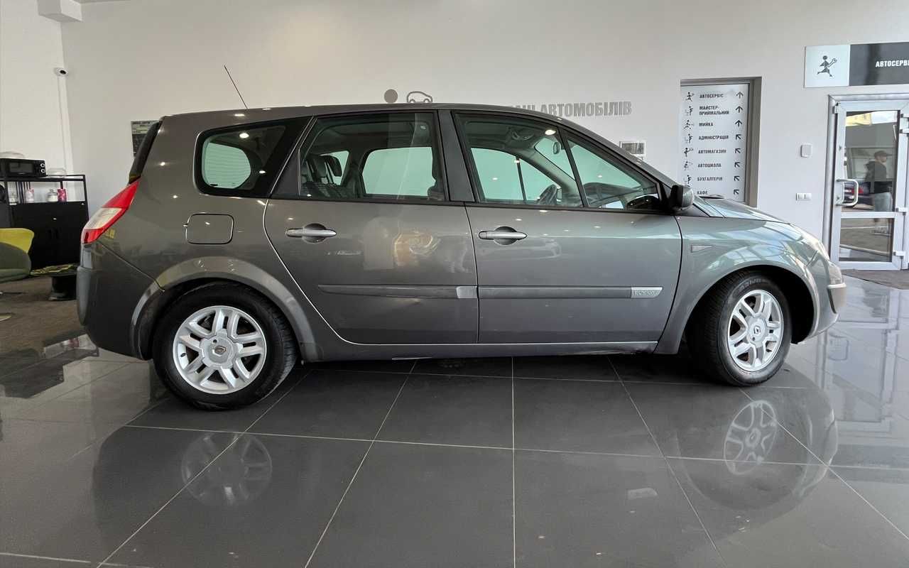 Renault Megane Scenic 2005