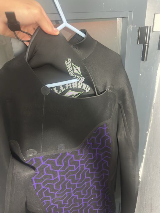 Fato de surf billabong 4/3mm