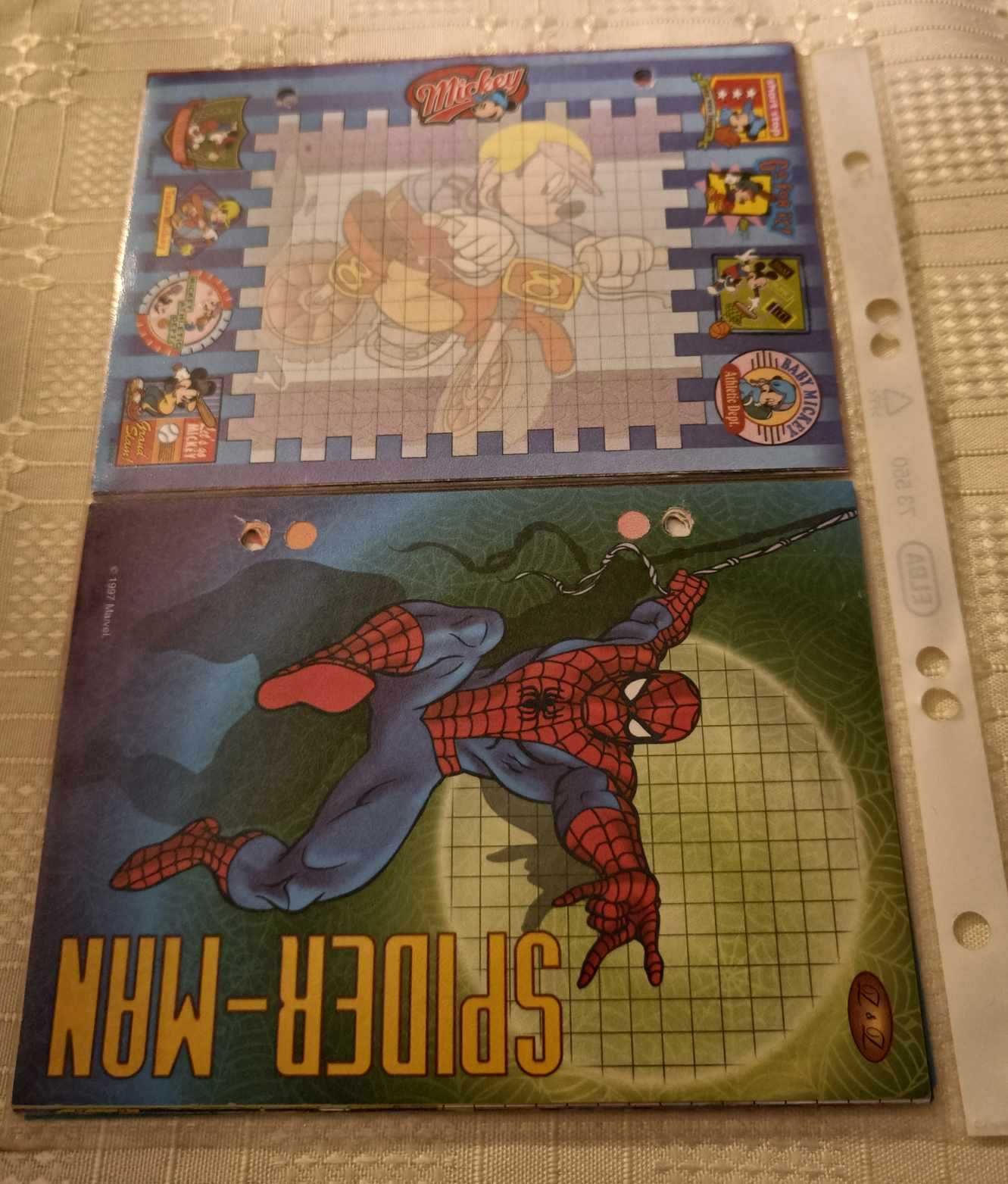 Karteczki kolekcjonerskie z lat 90' do segregatora Spiderman