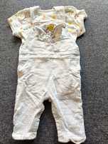 Komplet ogrodniczki + body rozm.  68 Disney baby