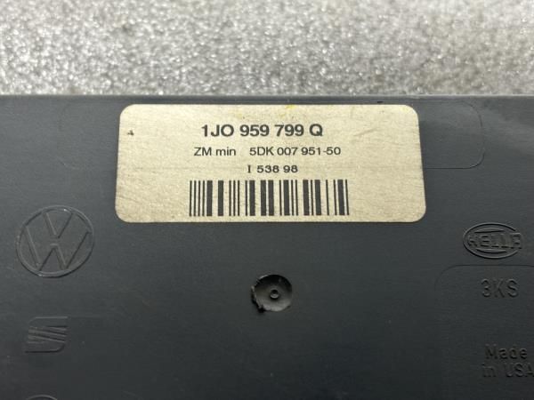 Módulo confort VOLKSWAGEN Golf IV (1J1)