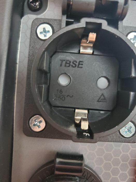 Генератор інверторний Champion 92001I