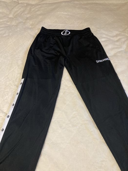 Спортивные штаны