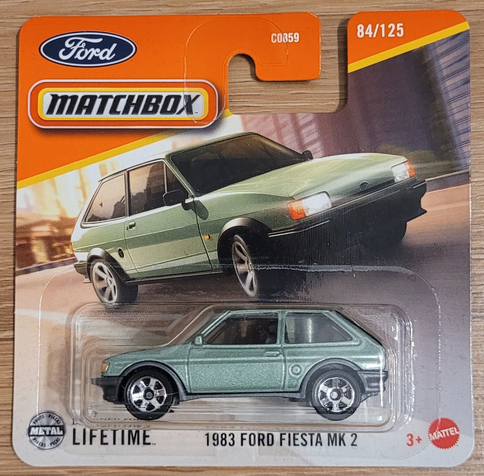 Ford Fiesta seledynowa Matchbox