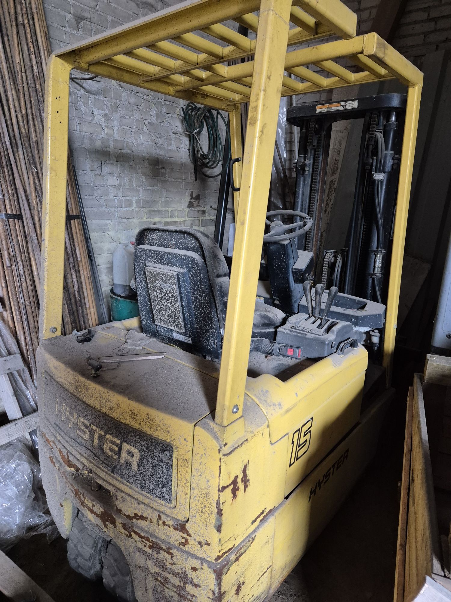Wózek widłowy hyster