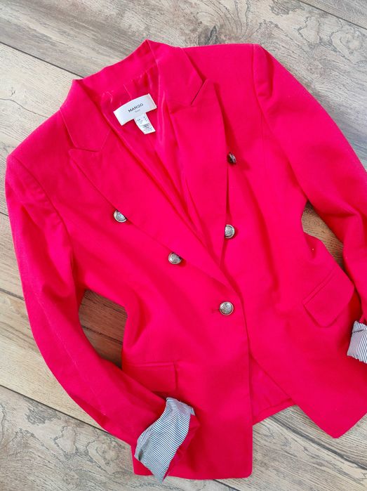 Czerwona Lniana Marynarka Mango S M