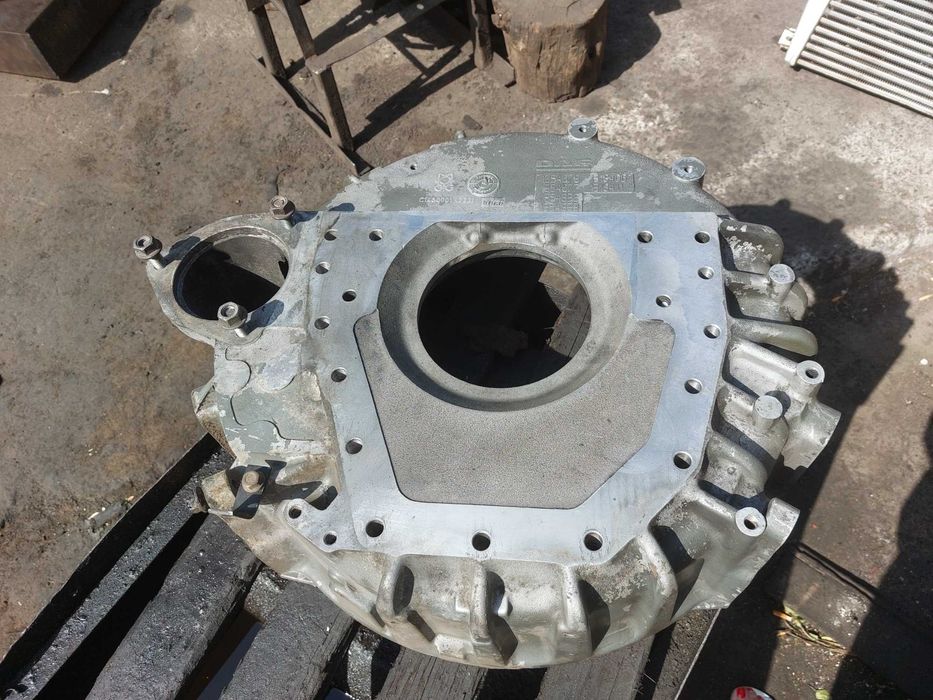 Кожух маховика DAF XF95 1354678 1354677 1354832 1354833 1318406