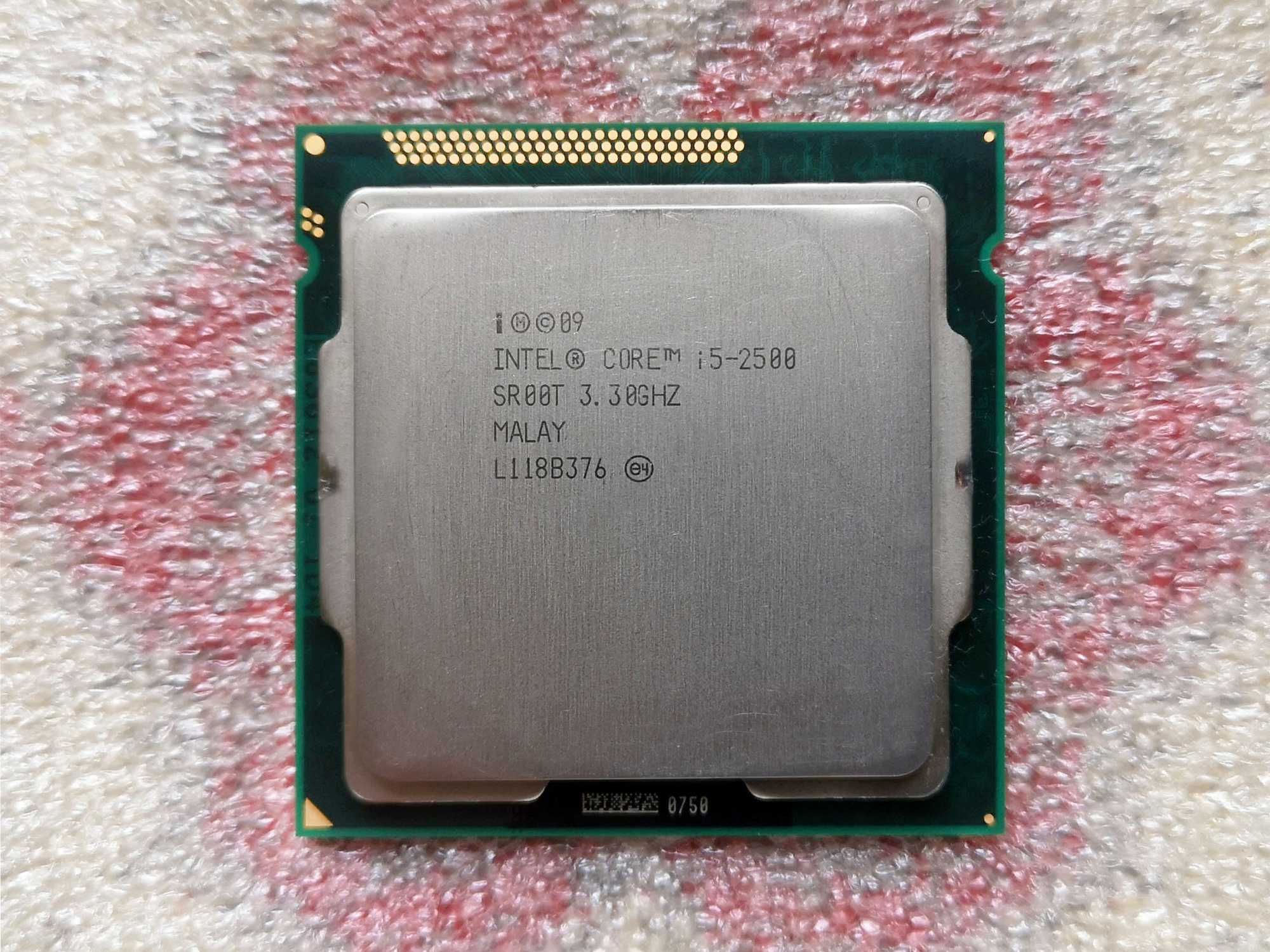 Процесор Socket 1155     Intel Core i5-2500   (3.3~3.7 ГГц )