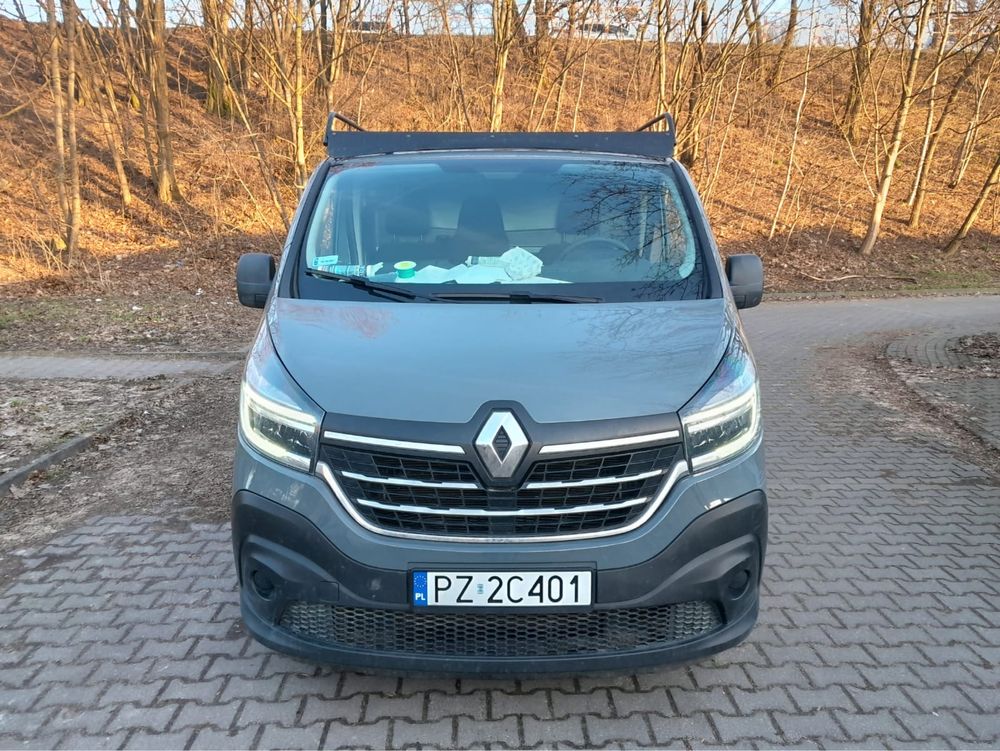 Renault Trafic 2021 2l 145km Automat