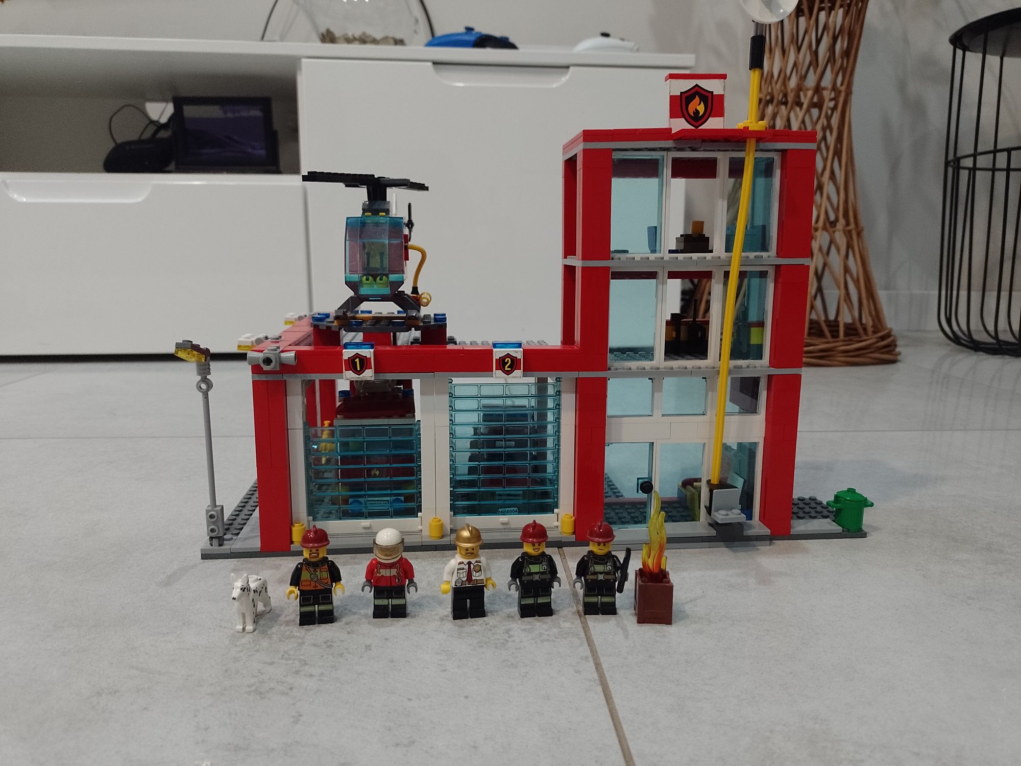 Lego city 60004 remiza strażacka