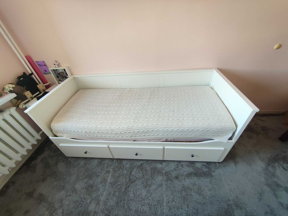 Sprzedam łóżko Ikea Hemnes
