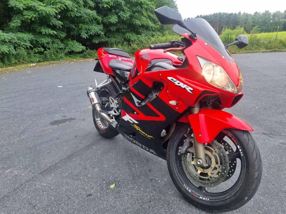 Honda CBR 600 F4i