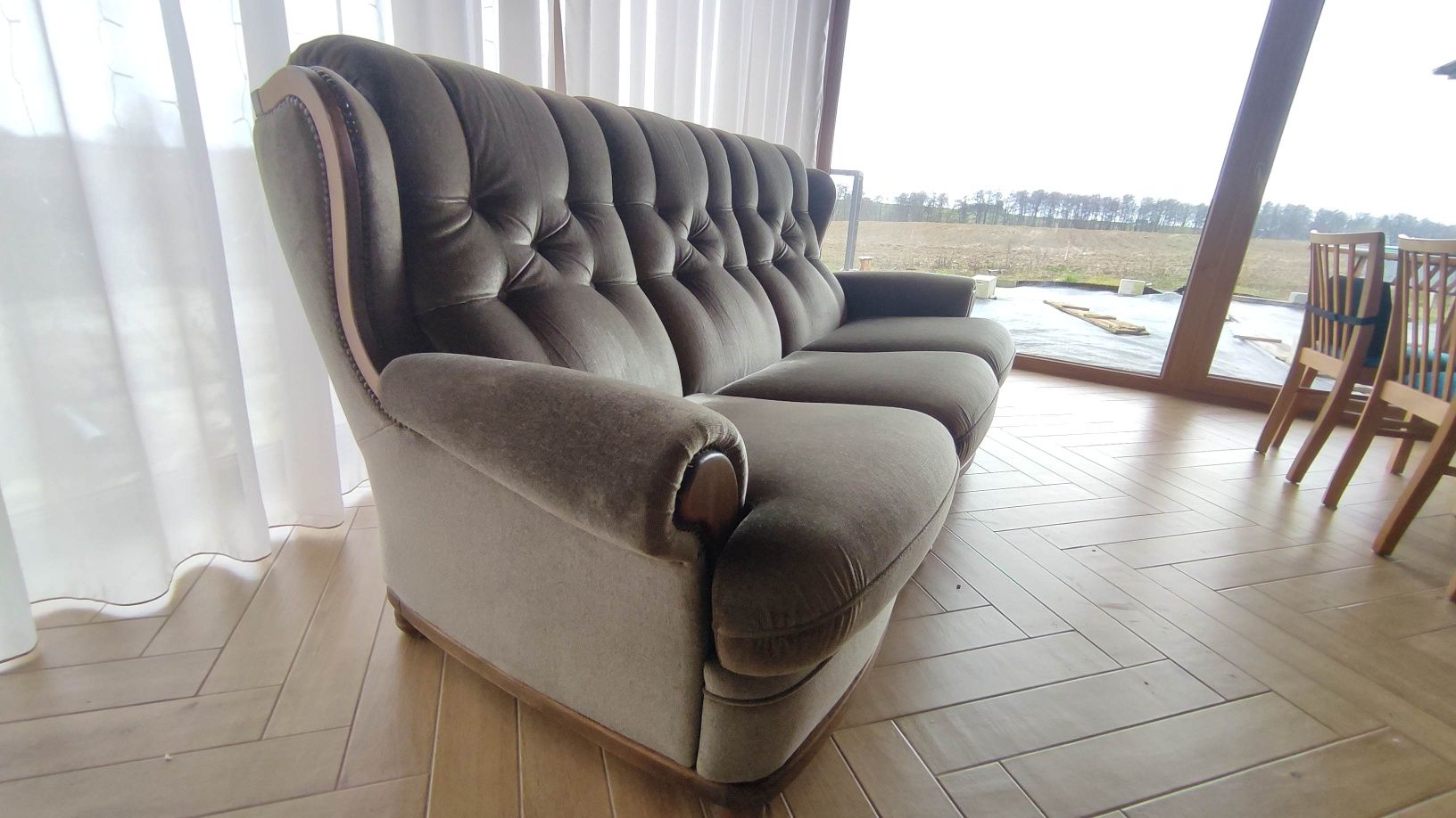 Sofa w stylu retro