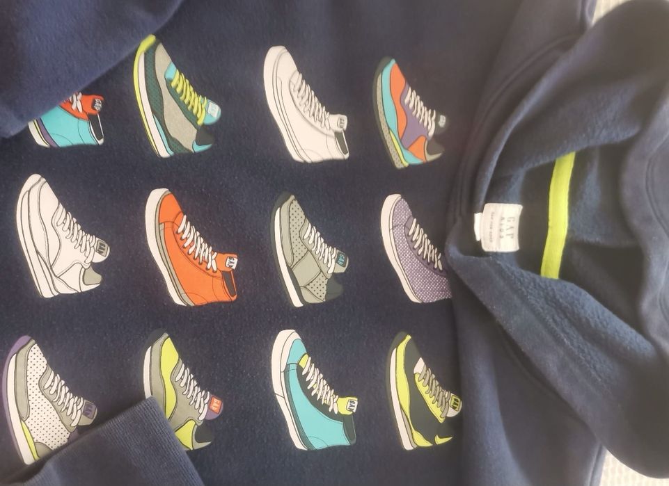 Camisola com carapuço GAP 10 anos