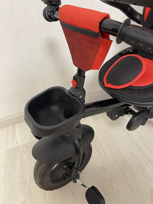 Велосипед дитячий триколісний TILLY FLIP