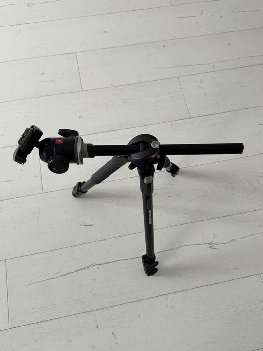 Штатив Manfrotto 190XPROB + голова 488RC2