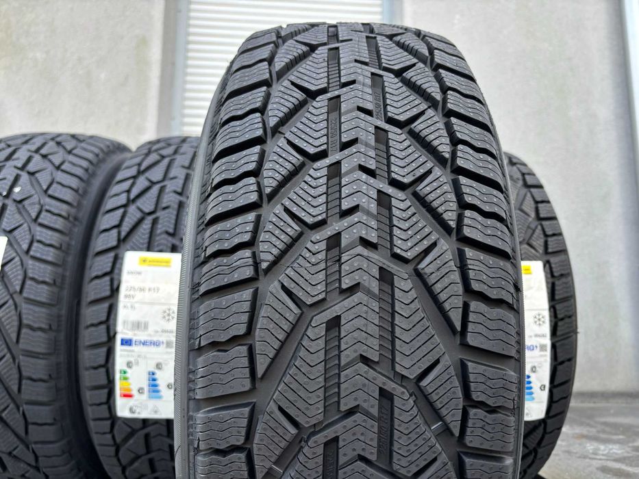Zimowa 225/50R17 Kormoran Snow 98V prod. 2025rok! gwarancja 5lat