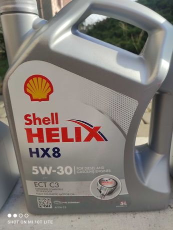 Olej silnikowy Shell 5w30. 5L.