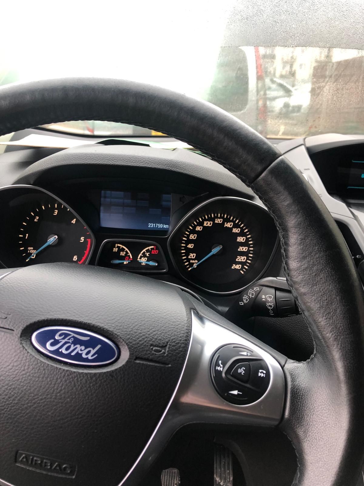 Ford kuga 2.0d 2014r