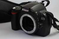 фотоаппарат Nikon D40 с картой памяти на 32 ГБ, пробег 30.000