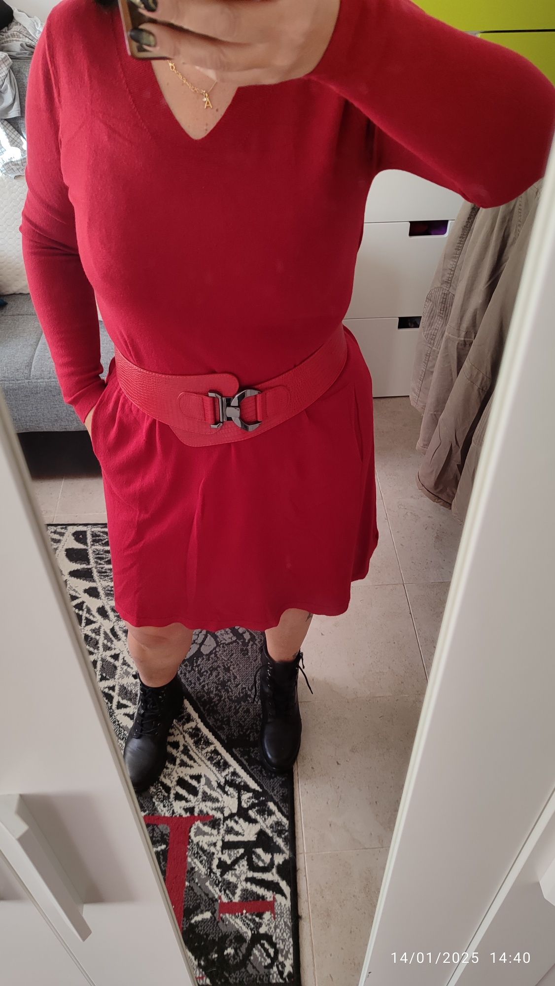 Vestido de malha vermelho