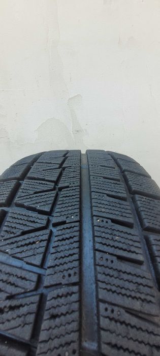 Зимова гума bridgestone blizzak 205/55/16