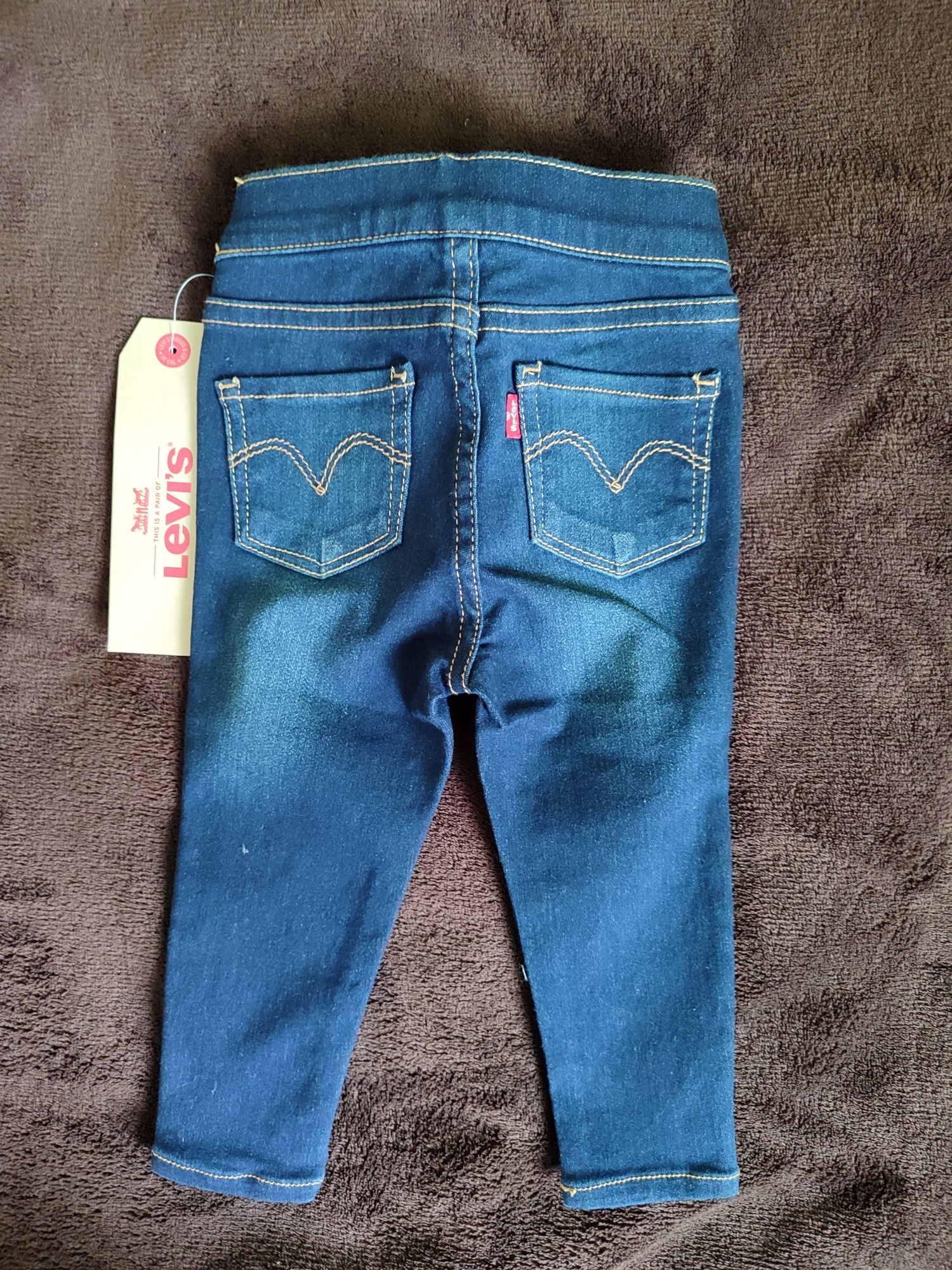 Джинси/ штани  для дівчинки   Levi's 74 см