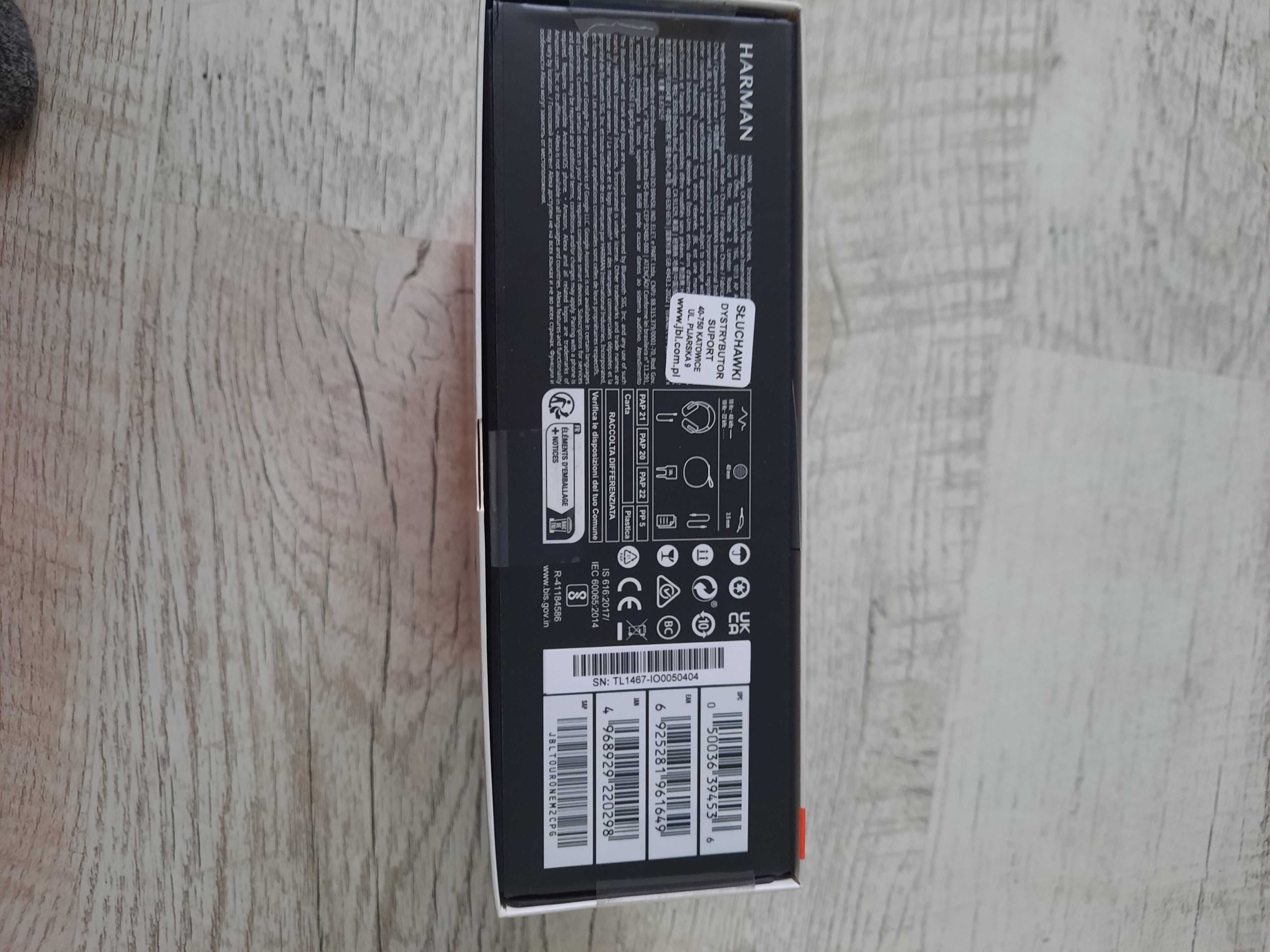 JBL Harman TOUR ONE m2