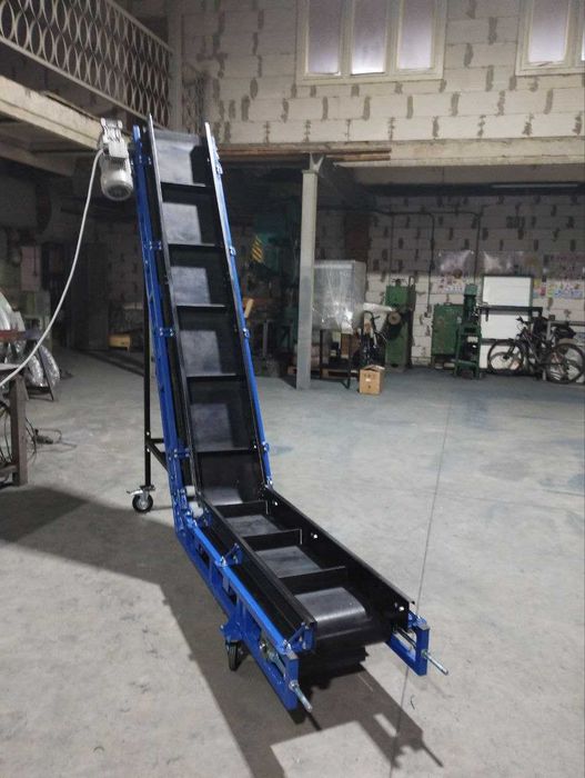 Погрузчик ленточный конвейер. Транспортер стрічковий прямий, похилий