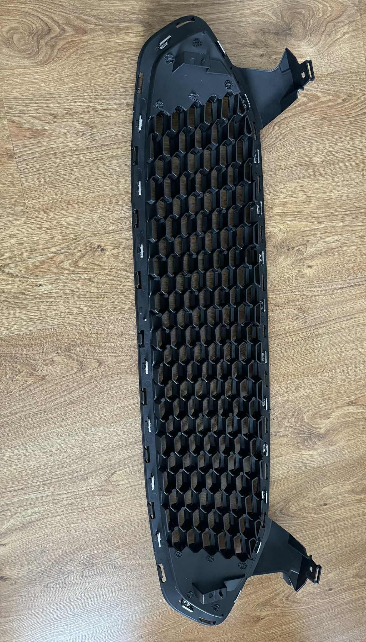 Fusion ford grill nowy