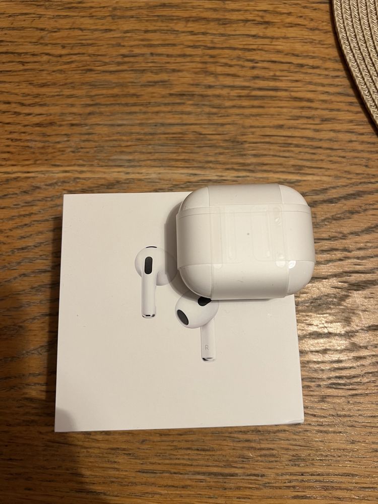 Słuchawki AirPods 3 z etui MagSafe Nowe