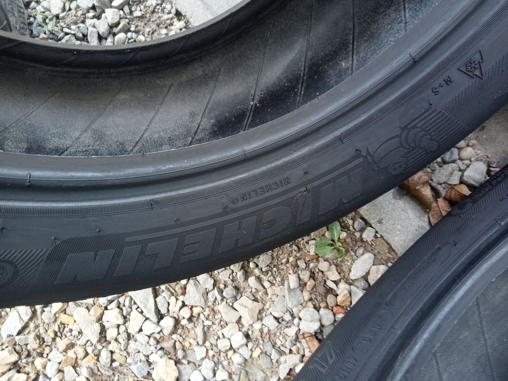 2x Opony Używane 215/55R17 Całoroczne Michelin