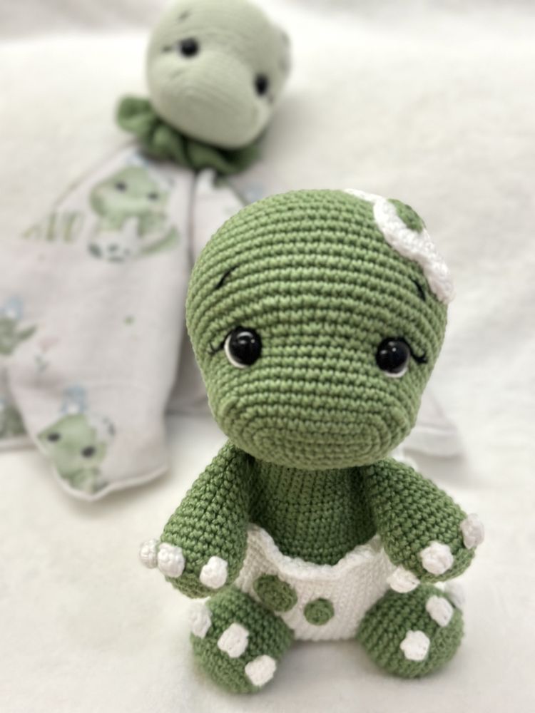 Dinossauro baby amigurumi