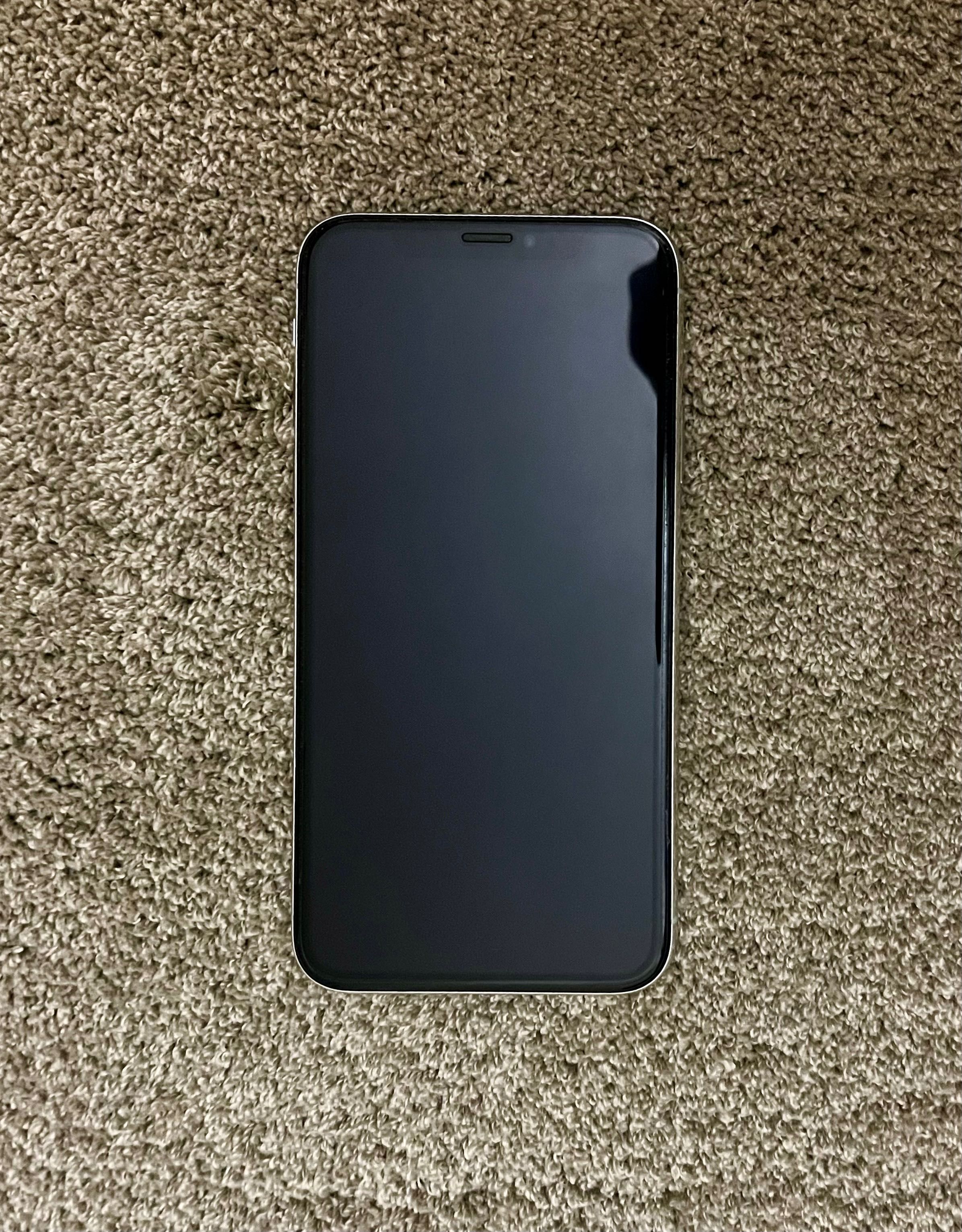 Vendo iPhone X usado, como novo!