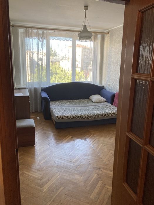 Без-%. Квартира 3х.ком(73м.кв) метро Золотые Ворота. Ул.Ирининская 1/3