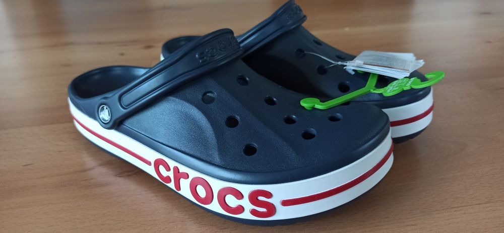 Okazja. Crocs. Nowe, oryginalne Crocsy w modnych kolorach. Rozm. 45