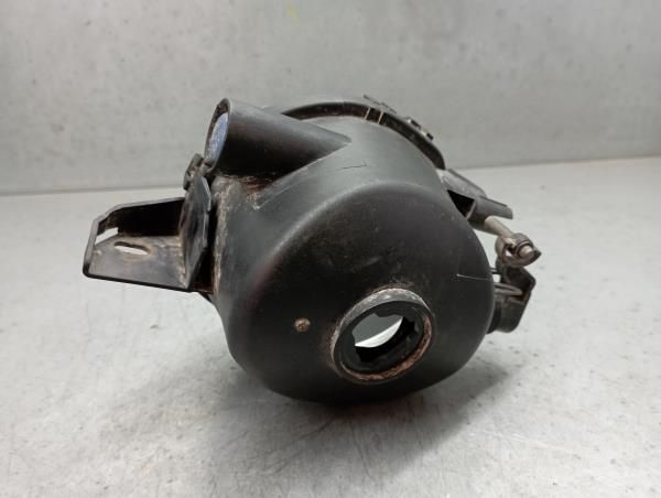 Farol nevoeiro frente esquerdo BMW 3 (E90)